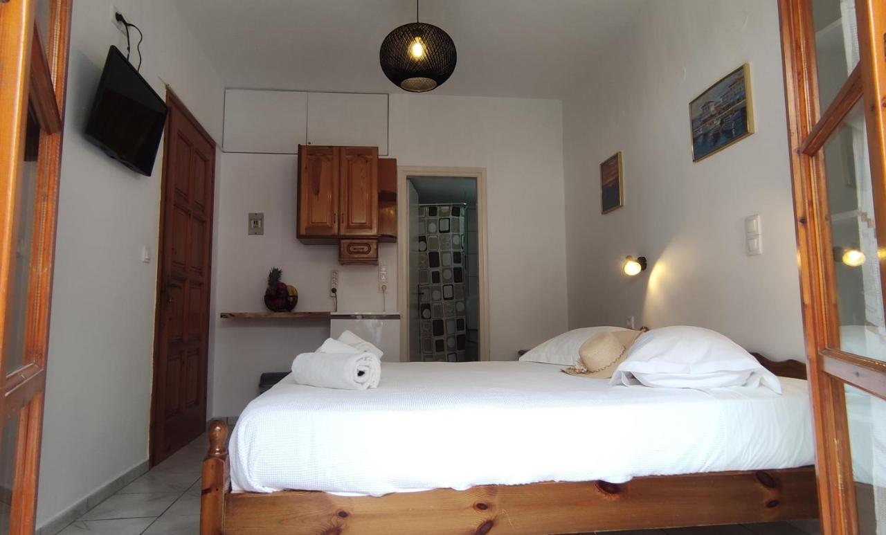 Kapetanos Rooms Naxos City Buitenkant foto