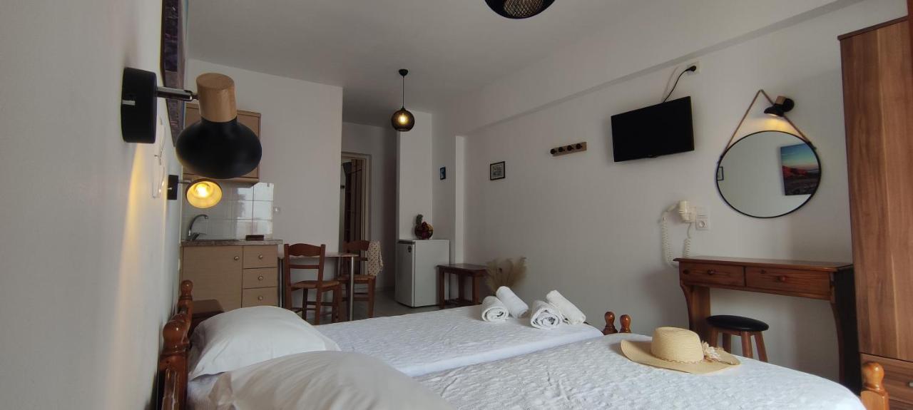 Kapetanos Rooms Naxos City Buitenkant foto